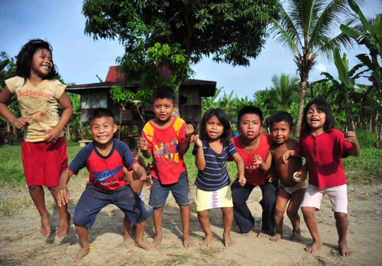 Wie Viele Einwohner Hat Costa Rica Indigene Bevölkerung Costa Ricas - Ticotrotter